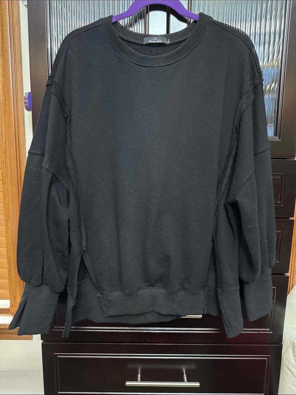 Women's Black Crewneck Sweatshirt - Relaxed Everyday Pullover